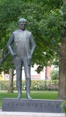 The statue of Jean Sibelius